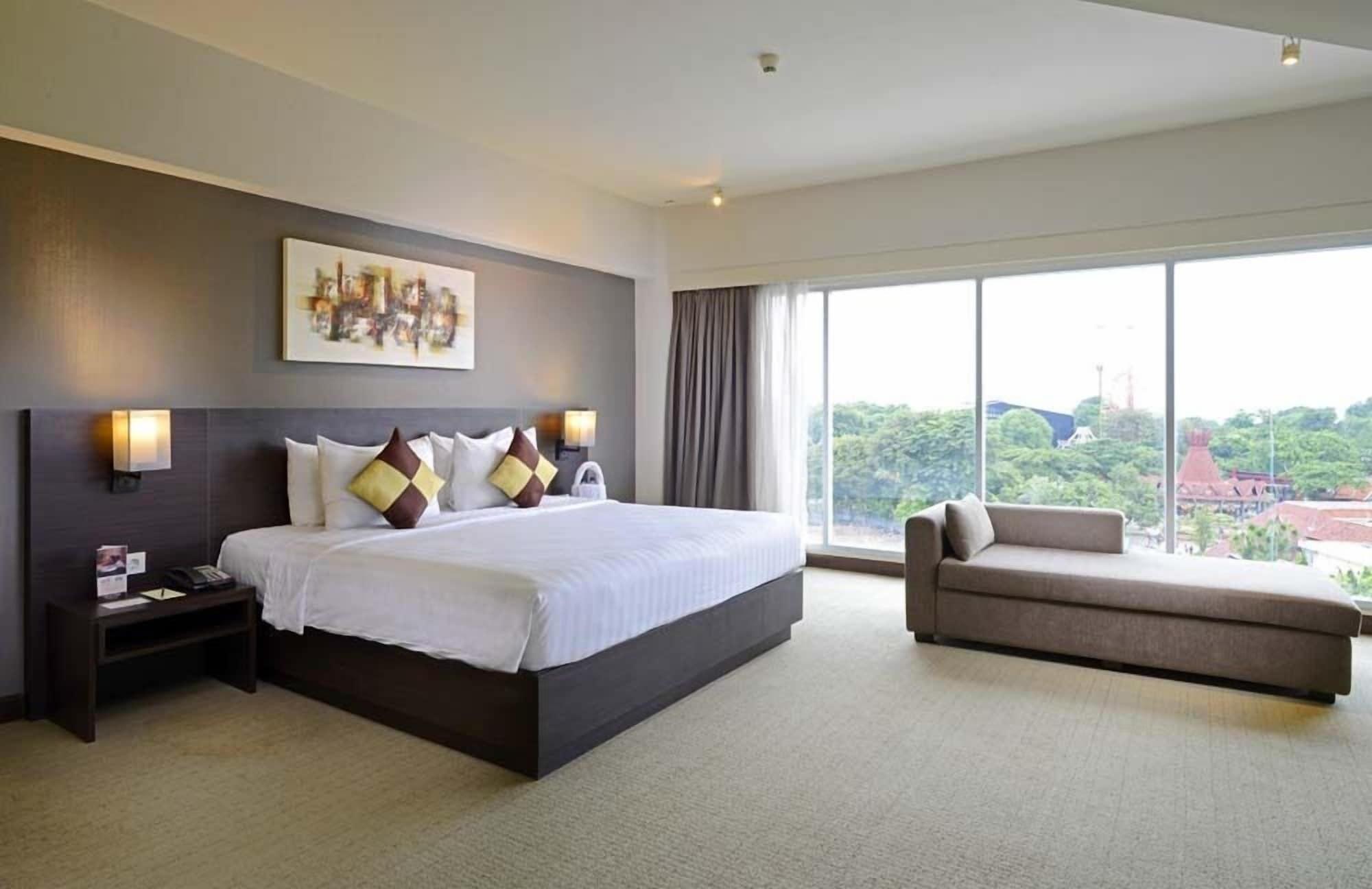Discovery Ancol Jakarta Exterior photo